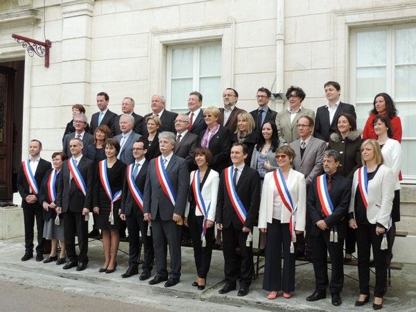 Photo de groupe du conseil municipal